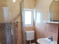 Izdavanje, dvosoban stan, 81m², Lepetani, Tivat - image 3