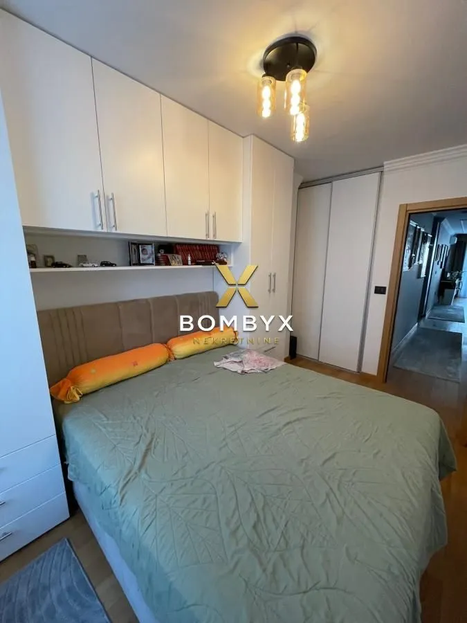 Prodaja, trosoban stan, 72m², Nova Detelinara, Novi Sad Sve Podlokacije