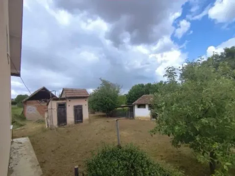 Sale, house, 130m², Vladimirci, Srbija - image 10