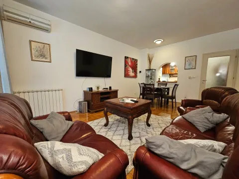 Rent, two bedroom apartment, 74m², Preko Morače, Podgorica - image 3