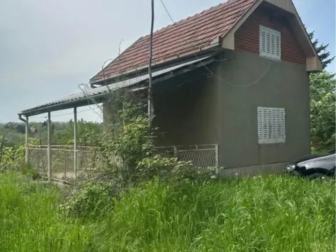 Prodaja, kuća, 24m², Čortanovci, Inđija