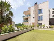 Sale, house, 400m², Bečići, Budva - image 4