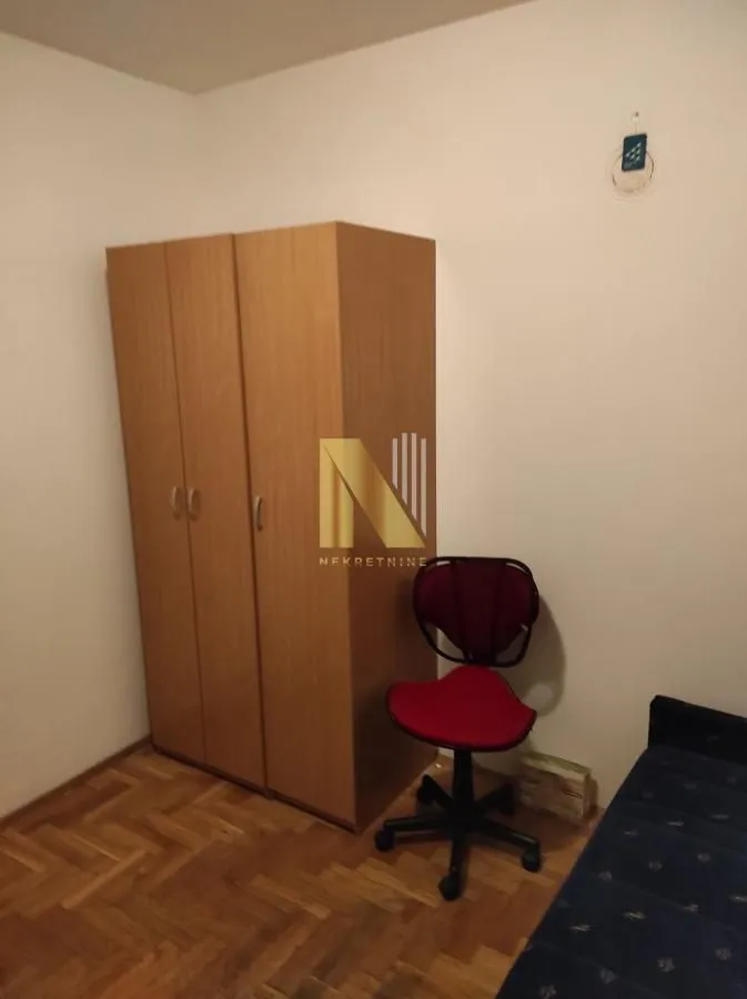 Izdavanje, jednosoban stan, 35m², Rotkvarija, Novi Sad Sve Podlokacije