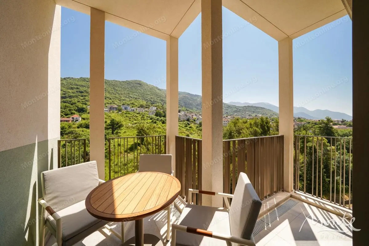 Prodaja, dvosoban stan, 91m², Porto Montenegro, Tivat