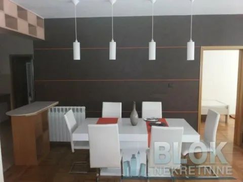 Rent, four bedroom apartment, 150m², Podgorica, Crna Gora - image 7