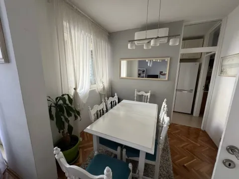 Prodaja, dvosoban stan, 87m², Blok 6, Podgorica - image 2