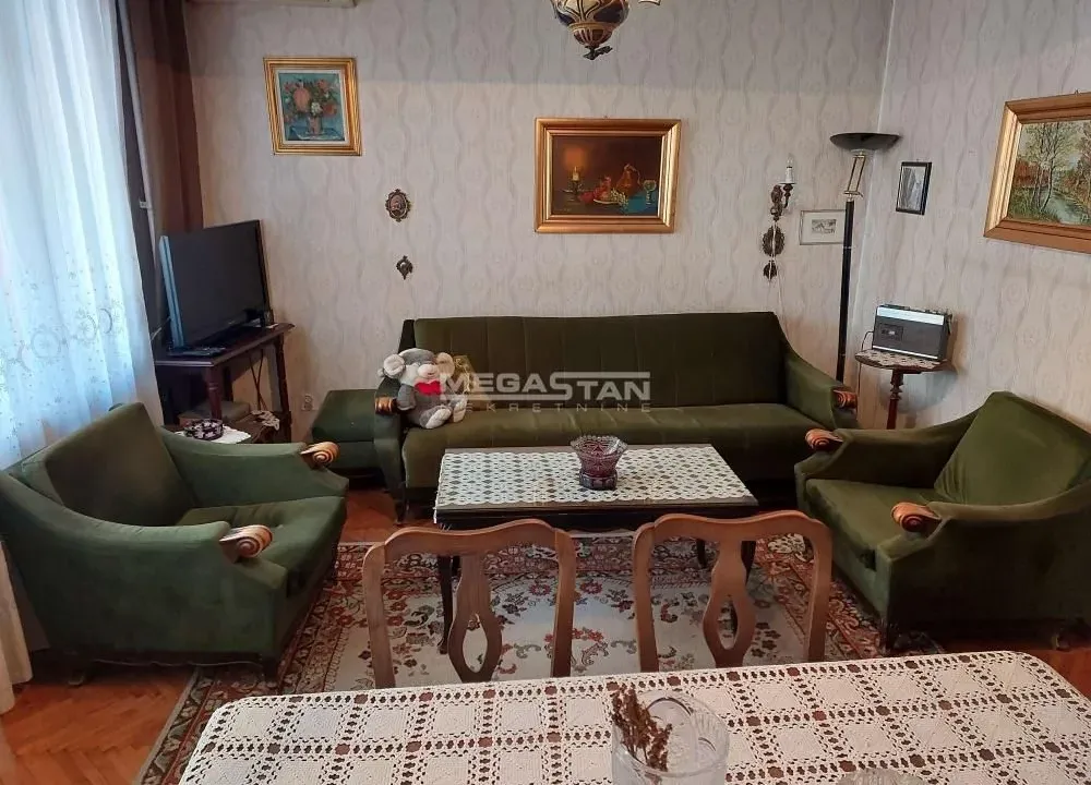 Prodaja, trosoban stan, 101m², Vračar Hram, Vračar Sve Podlokacije