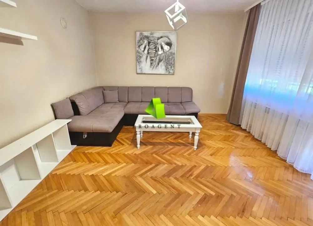 Izdavanje, dvosoban stan, 53m², Medijana, Niš