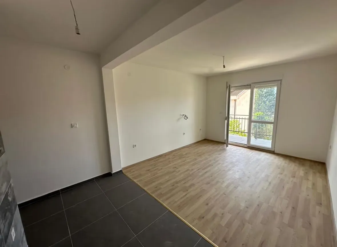Prodaja, jednosoban stan, 43m², Đenovići, Herceg Novi