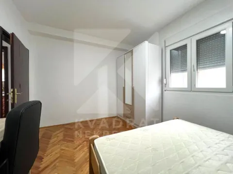 Izdavanje, kuća, 160m², Zabjelo, Podgorica - image 14