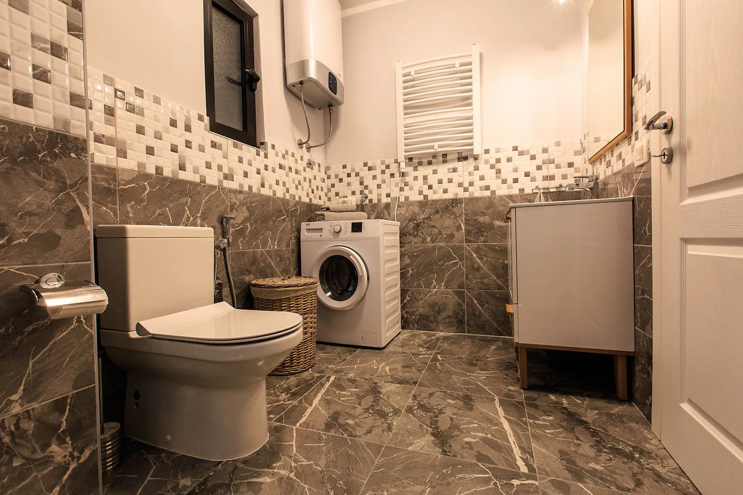 Sale, house, 190m², Sutomore, Bar