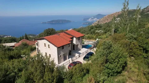 Kuća in Kuljače