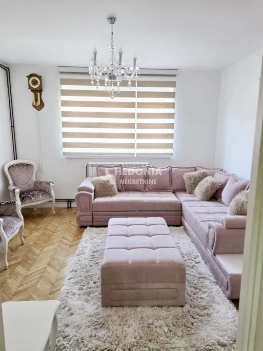 Prodaja, kuća, 165m², Zemun Sve Podlokacije, Beograd