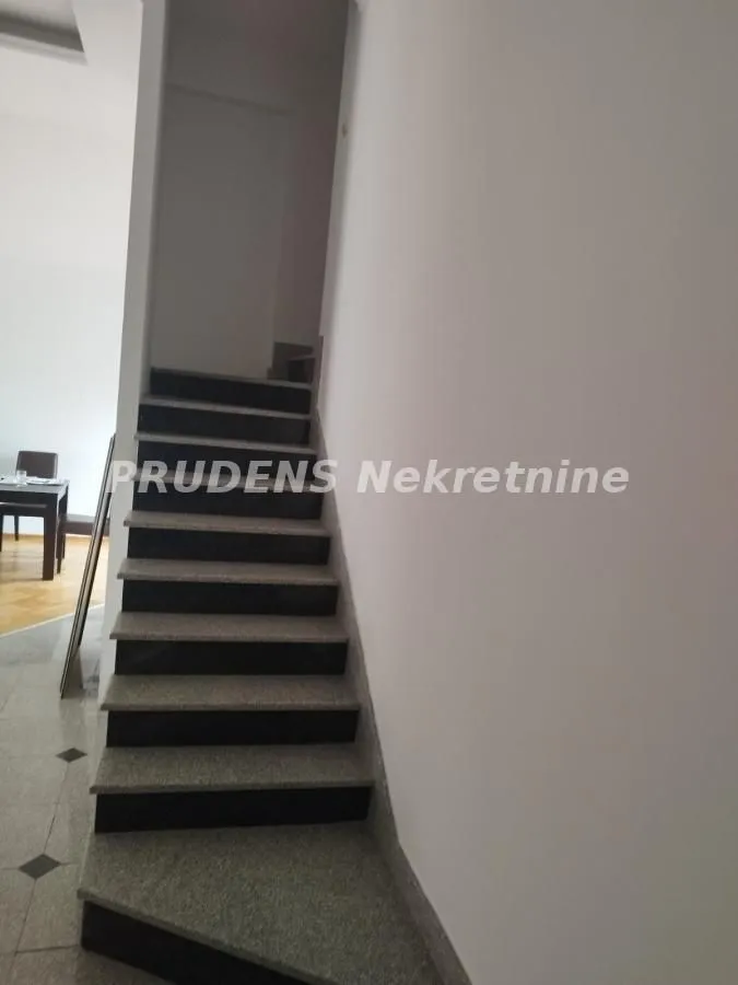 Rent, apartment, 100m², Surčin, Beograd