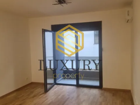 Izdavanje, garsonjera, 30m², Donja Gorica, Podgorica - image 12