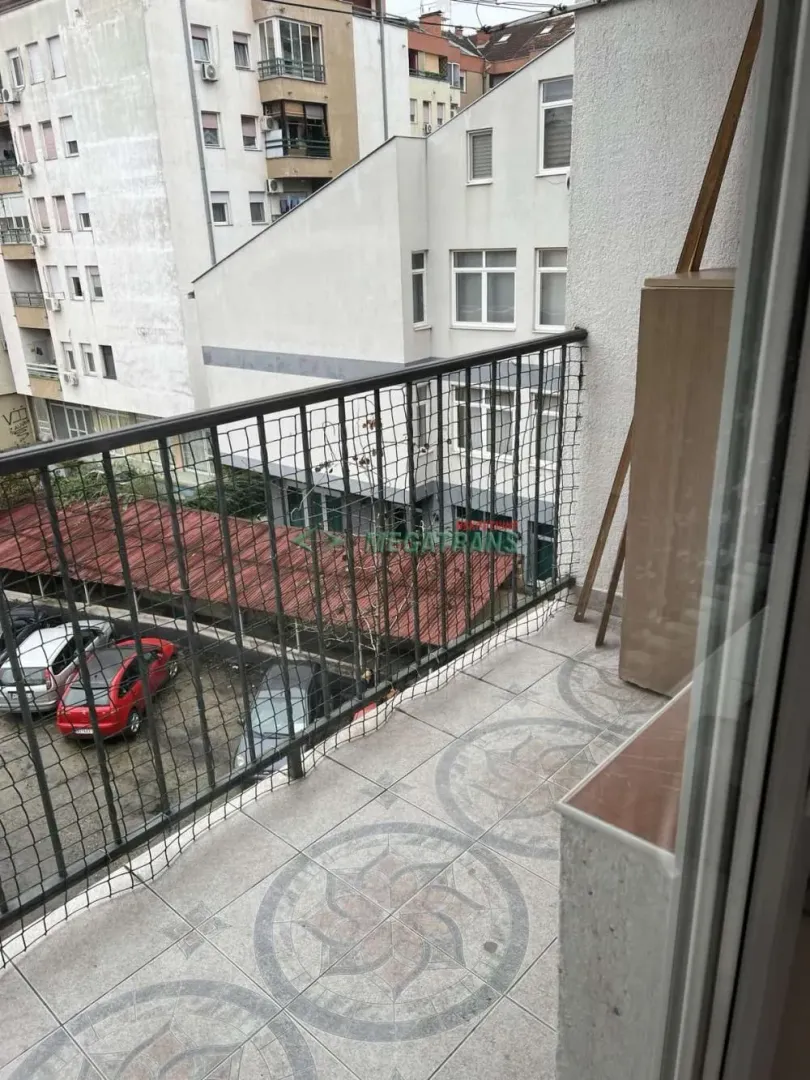Izdavanje, trosoban stan, 78m², Bulevar Oslobodjenja, Novi Sad Sve Podlokacije