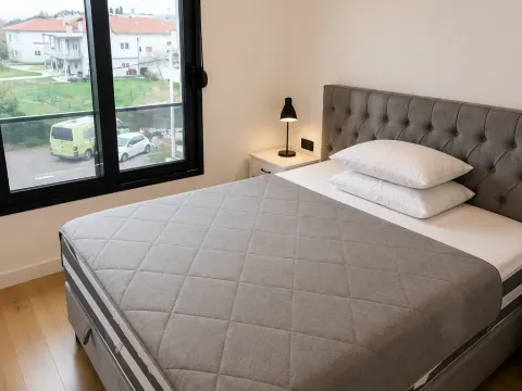 Rent, house, 180m², Gornja Gorica, Podgorica - image 13