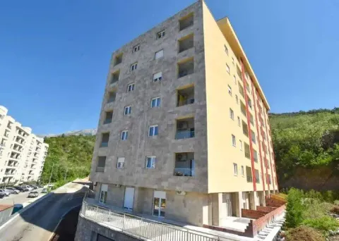 Sale, one bedroom apartment, 43m², Bečići, Budva - image 7
