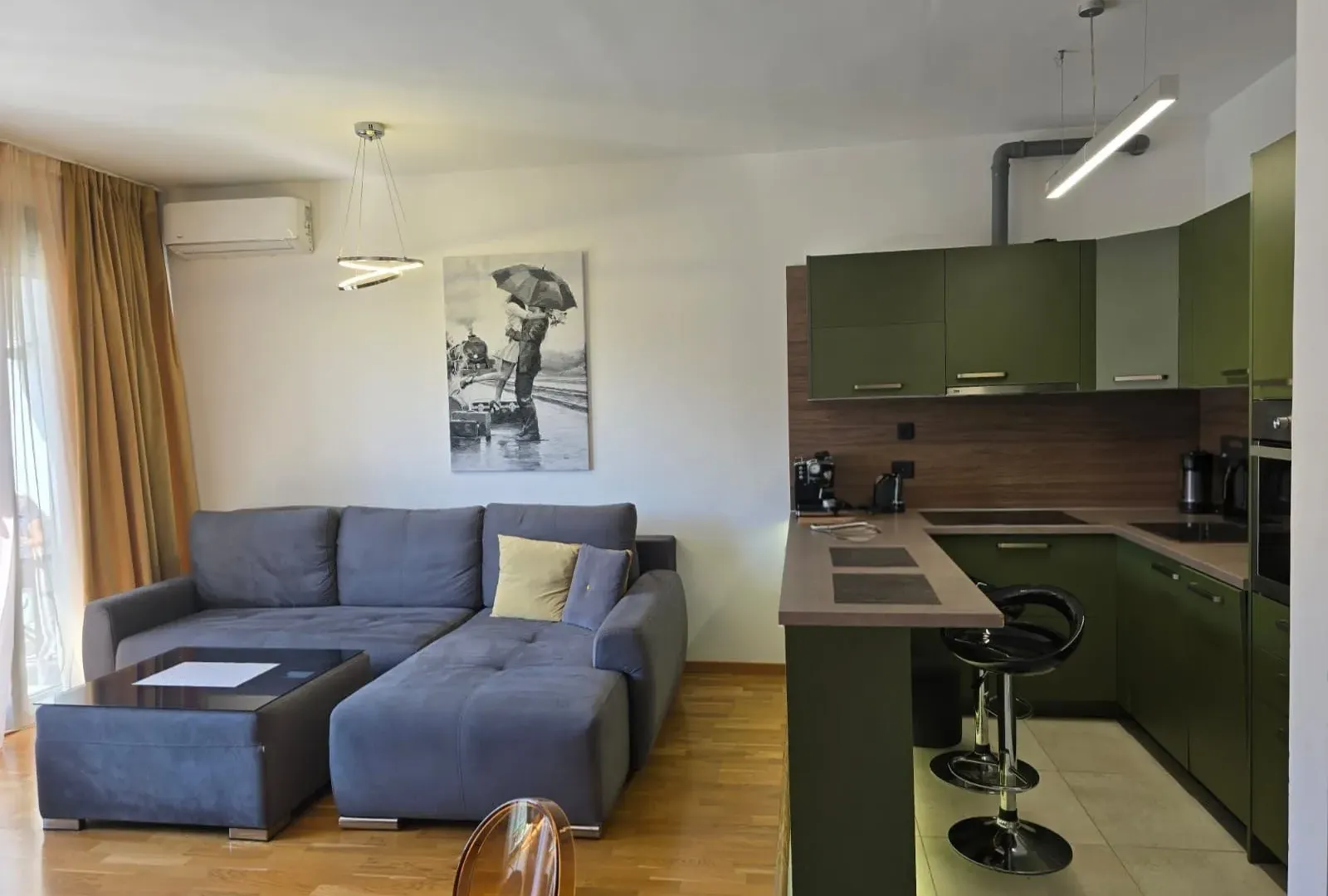 Prodaja, dvosoban stan, 73m², Bečići, Budva