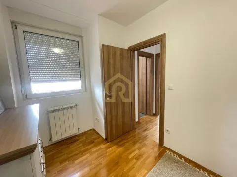 Rent, three bedroom apartment, 92m², Đeram Pijaca, Beograd - image 6