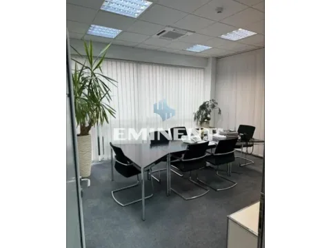 Izdavanje, poslovni prostor, 143m², Novi Beograd Sve Podlokacije, Beograd - image 8