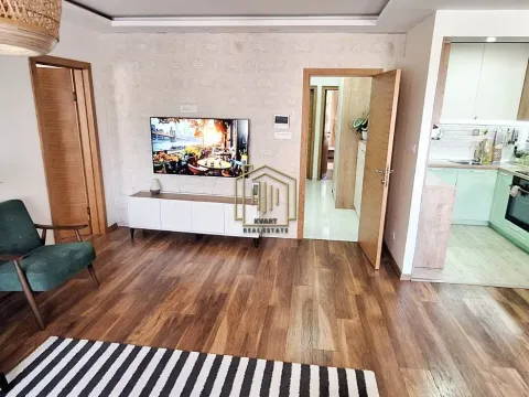 Prodaja, trosoban stan, 89m², Podgorica, Crna Gora