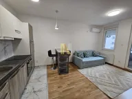 Rent, studio apartment, 29m², Avijatičarsko naselje, Novi Sad Sve Podlokacije - image 8