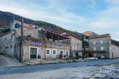 Sale, house, 126m², Kostanjica, Kotor - image 15