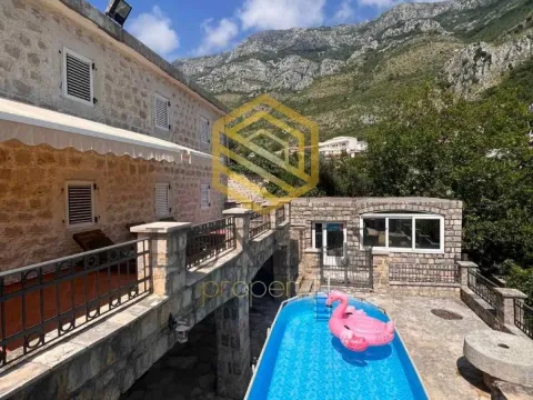 Sale, house, 425m², Rijeka Reževići, Budva - image 1