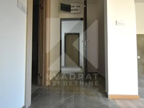 Izdavanje, dvosoban stan, 65m², Zabjelo, Podgorica - image 7