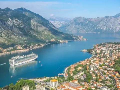 Prodaja,  zemljište, 1728m2, Dobrota, Kotor