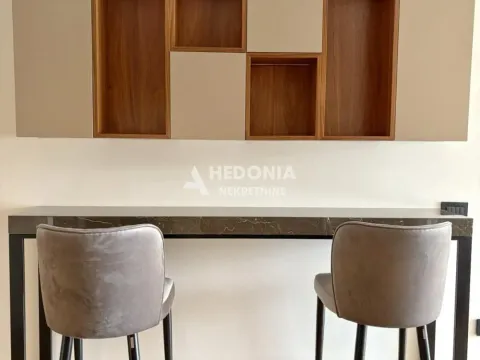 Sale, three bedroom apartment, 82m², Savski Venac, Beograd - image 5