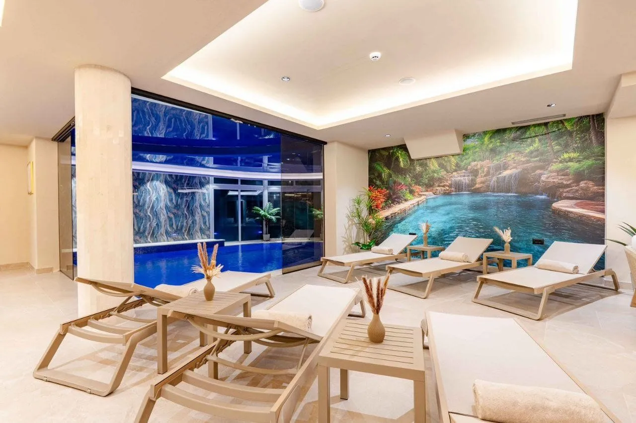 Izdavanje, poslovni prostor, 350m², Pržno, Budva