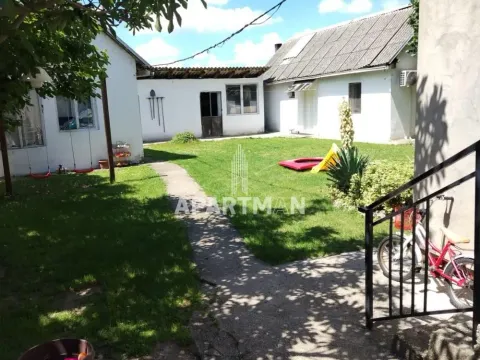 Sale, house, 371m², Jakovo, Surčin - image 13
