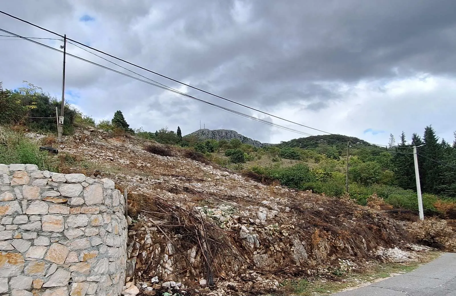 Prodaja, plac, 1300m², Podgorica, Crna Gora