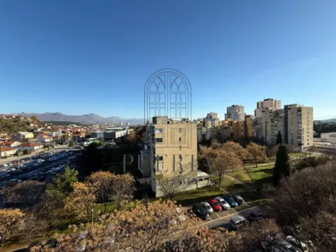 Izdavanje, dvosoban stan, 47m², Blok 5, Podgorica - image 13