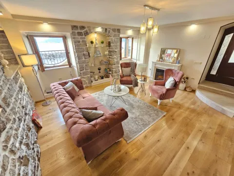 Sale, house, 211m², Donja Lastva, Tivat - image 32