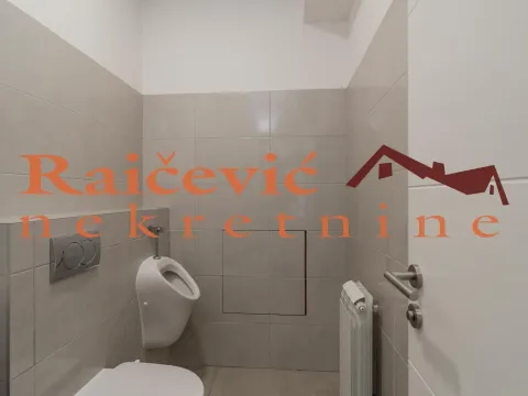 Izdavanje, poslovni prostor, 140m², Banovo Brdo, Beograd - image 18