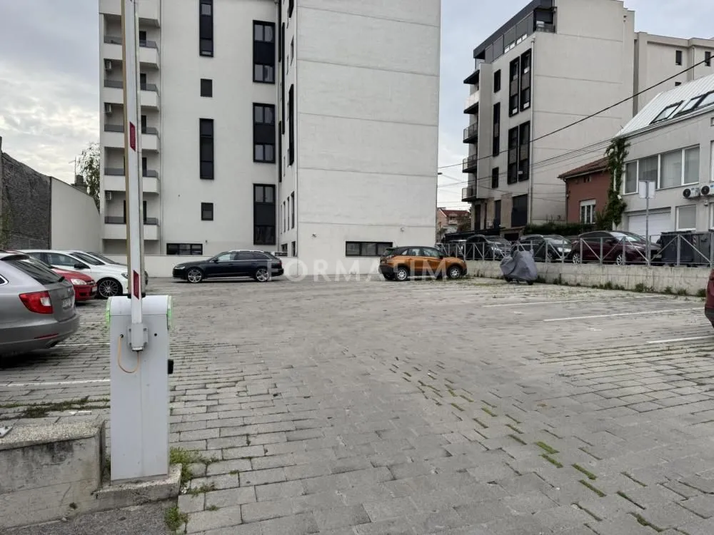 Rent, parking/garage, 12m², Bulbulder, Zvezdara Sve Podlokacije