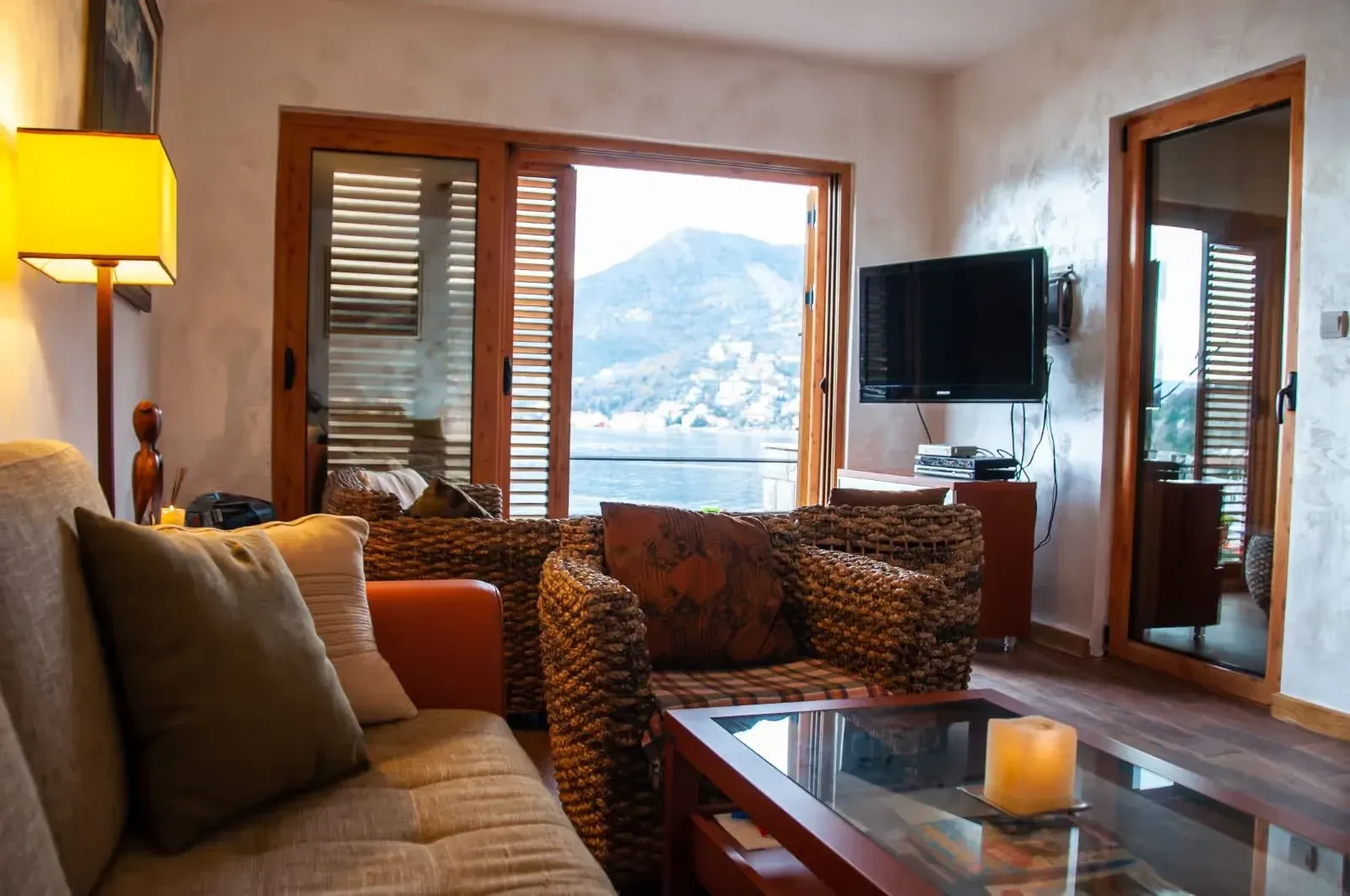 Prodaja, kuća, 130m², Tivat, Crna Gora