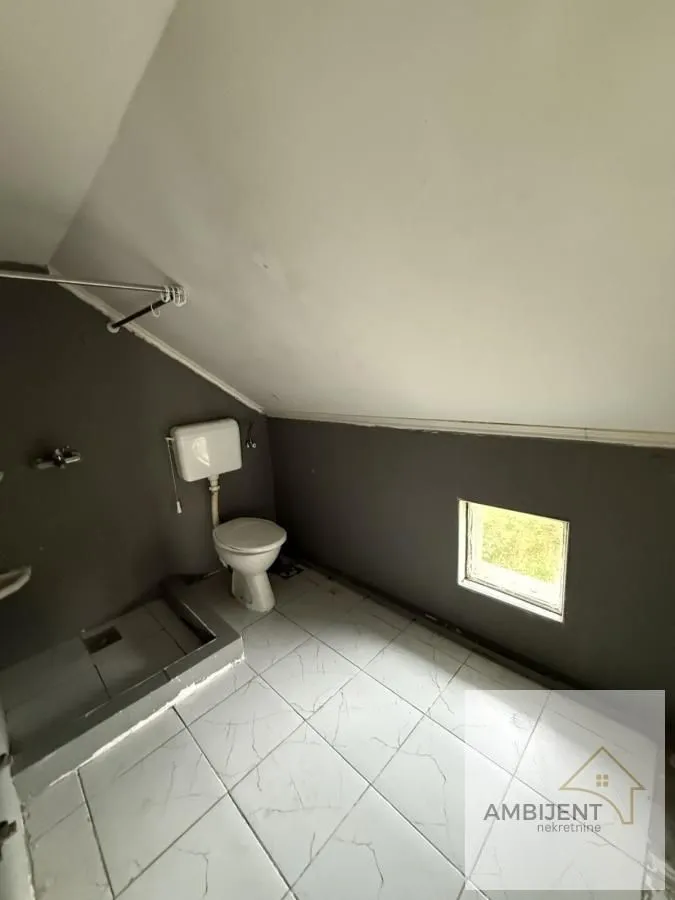 Prodaja, kuća, 80m², Novi Karlovci, Inđija