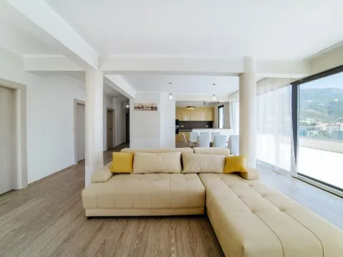 Prodaja, trosoban stan, 233m², Budva, Crna Gora - image 36