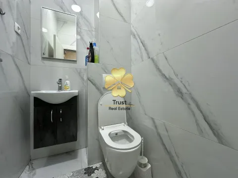 Izdavanje, dvosoban stan, 75m², Zabjelo, Podgorica - image 11