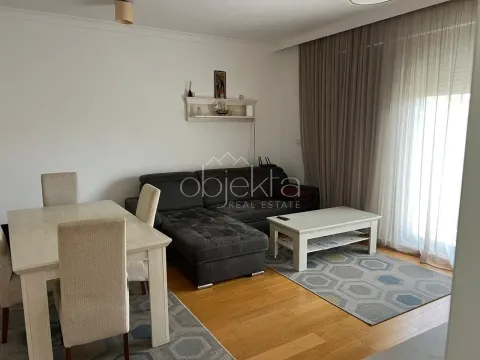 Izdavanje, stan, 64m², Tivat, Crna Gora - image 2