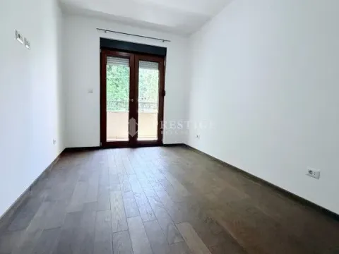 Rent, one bedroom apartment, 45m², Stara Varoš, Podgorica - image 6