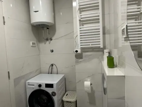 Izdavanje, jednosoban stan, 49m², Podgorica, Crna Gora - image 7