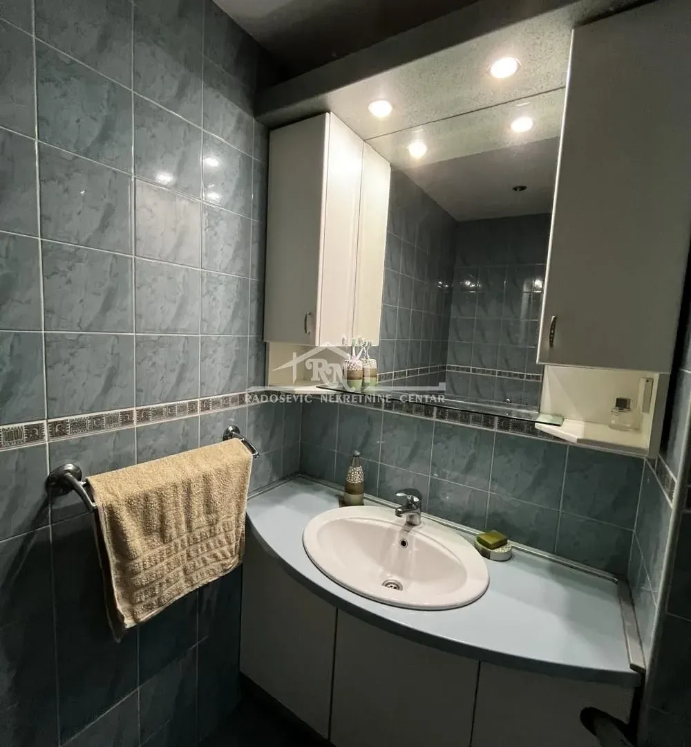 Sale, apartment, 110m², Karaburma, Palilula Sve Podlokacije
