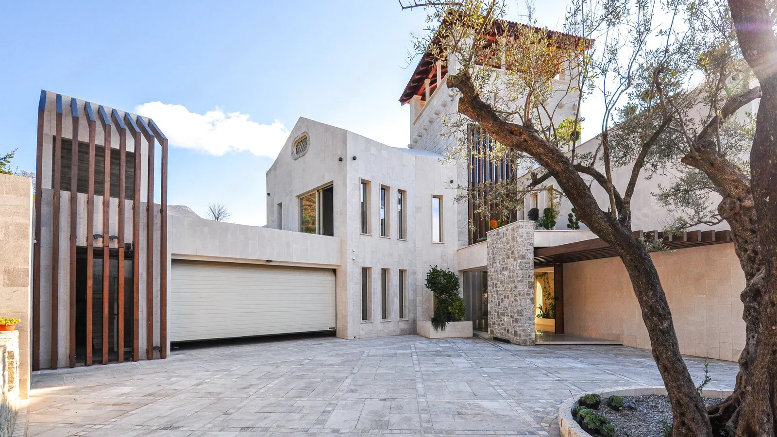 Prodaja, kuća, 791m², Donja Lastva, Tivat