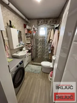 Prodaja, dvosoban stan, 54m², Lipov gaj, Novi Sad Sve Podlokacije - image 6