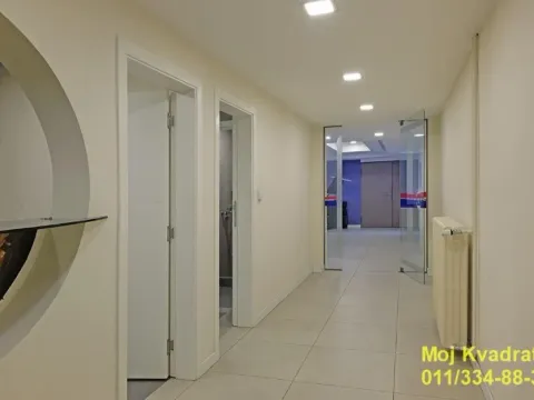 Izdavanje, poslovni prostor, 653m², Stari Merkator, Novi Beograd Sve Podlokacije - image 15